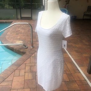 Isaac Mizrahi white lace scoop neck mini dress NWT